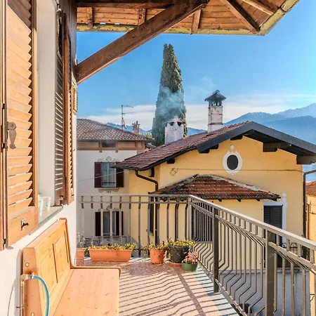 Emma By Interhome Apartment Mezzegra